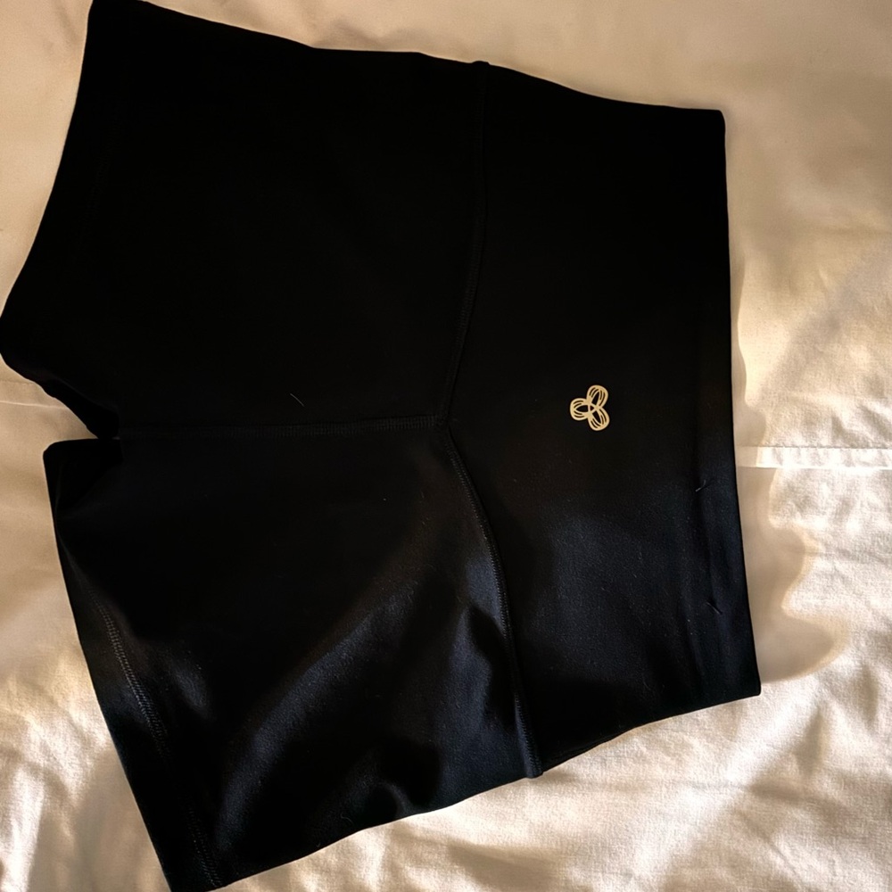 ARIZTIA biker shorts